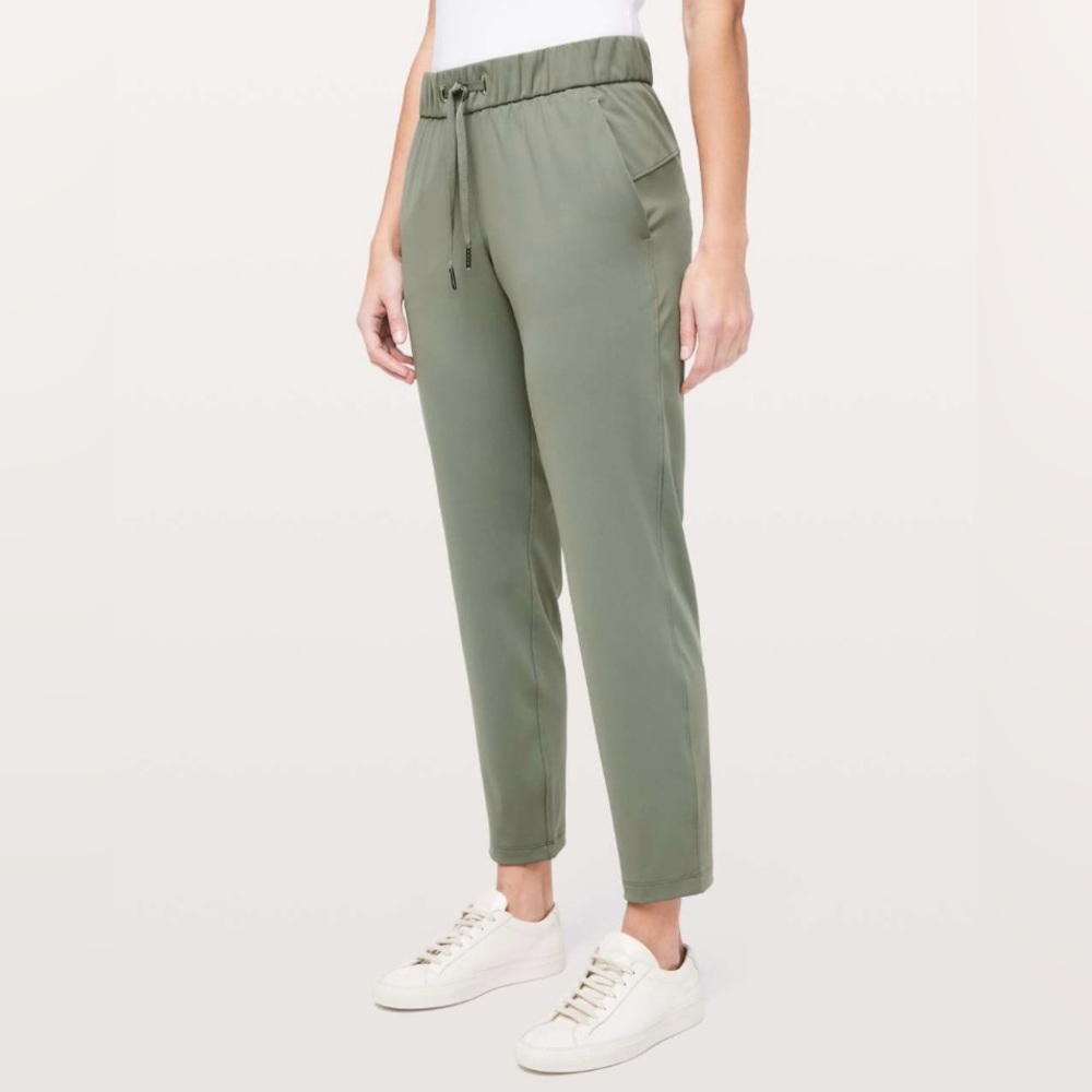Lululemon On The Fly Pant Grey Sage